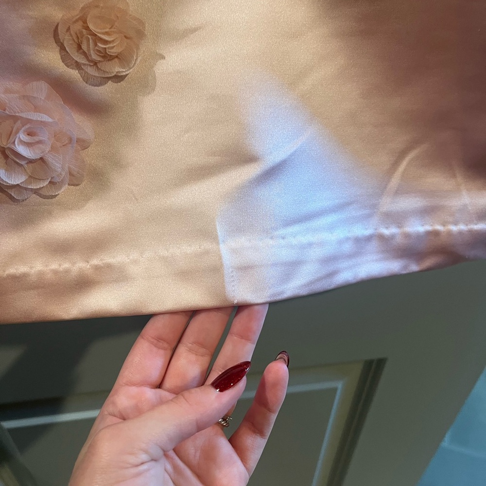 Love Shack Fancy Satin Mensa Mini Dress Size 6 Rose Appliqués - Picture 2 of 11
